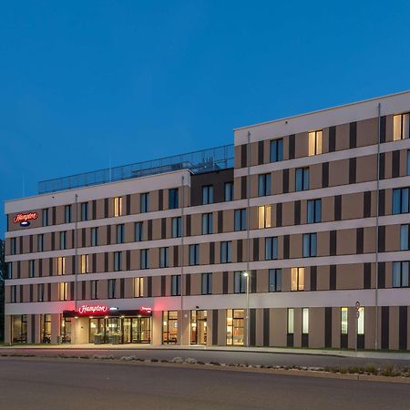 Hampton By Hilton Freiburg Hotel Bagian luar foto
