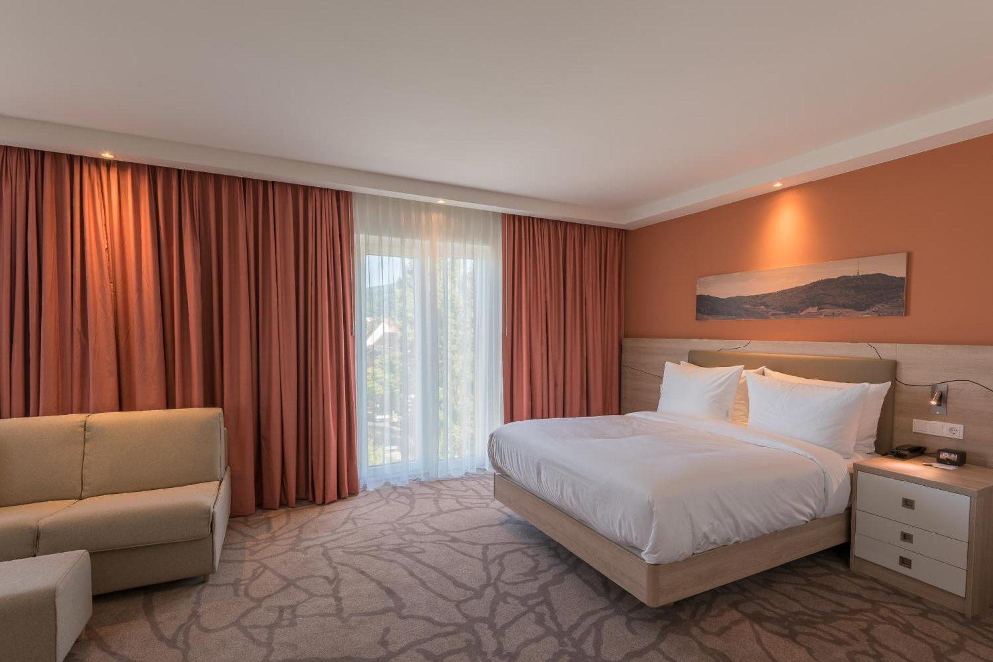 Hampton By Hilton Freiburg Hotel Bagian luar foto